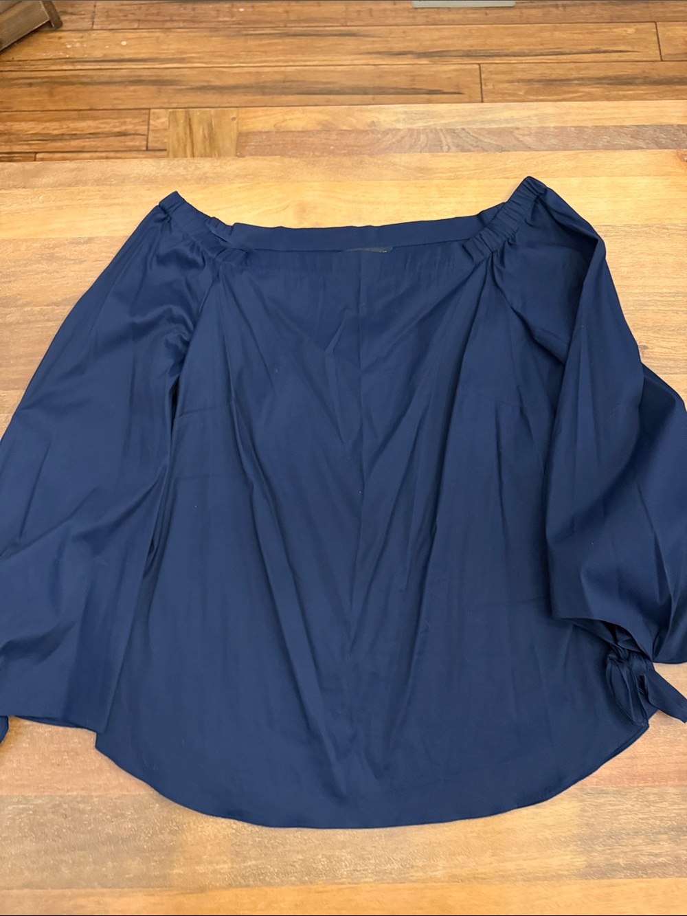 White House Black Market XL Navy Off-Shoulder Women's Top
